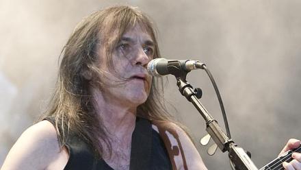 我们永远记得，记得_Malcolm_Young_曾经的风采4.jpg