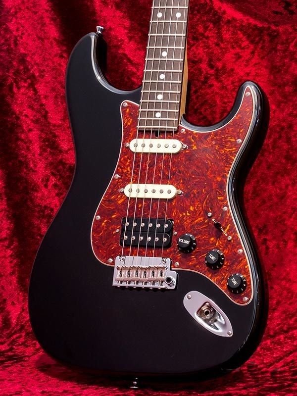 JAMES_TYLER_Guitars_Japan_Classic_Black_电吉他_拨片网_(2).jpg