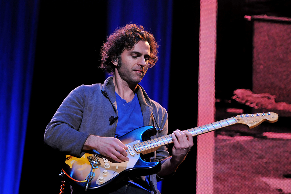 Dweezil Zappa